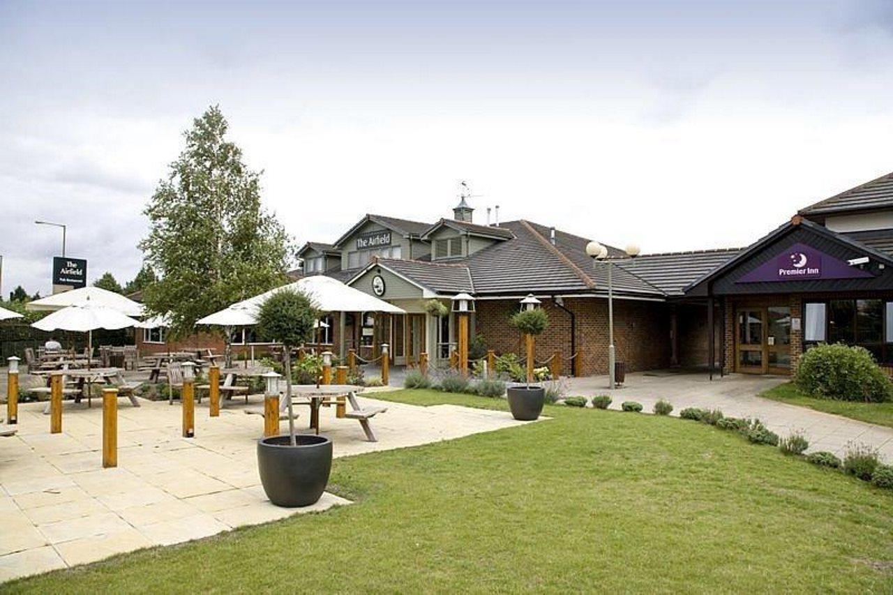 Premier Inn Hatfield מראה חיצוני תמונה