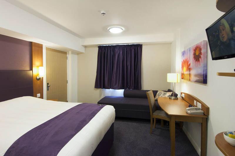 Premier Inn Hatfield מראה חיצוני תמונה